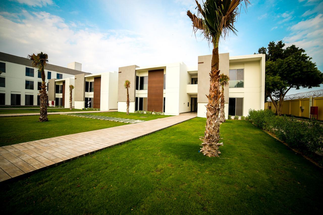 M Executive Residence & Boutique Hotel - Adults Only Al Khobar Esterno foto